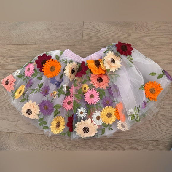 The Wishing Elephant Floral Tulle skirt size 5/6 - Picture 2 of 5